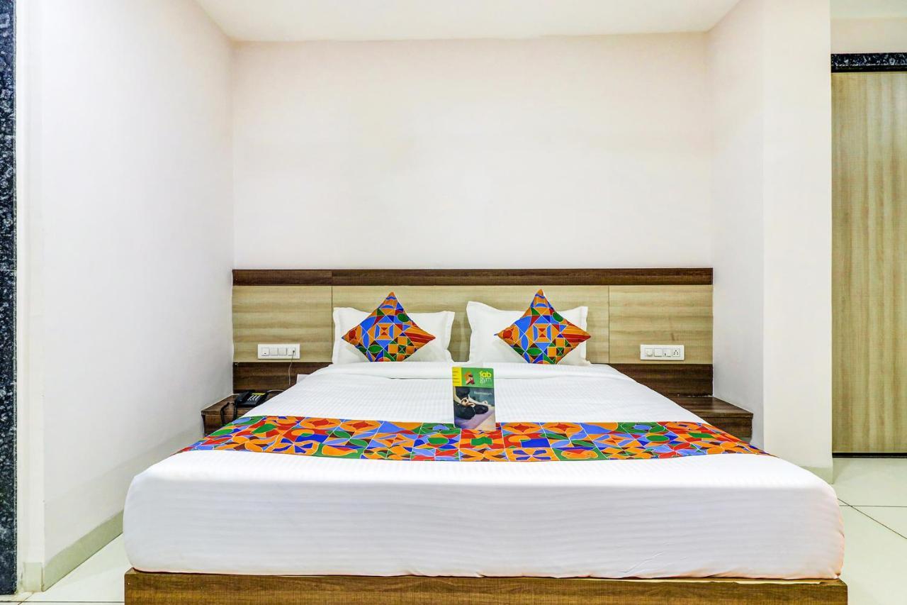 Fabhotel Pishori Inn Ιντόρ Εξωτερικό φωτογραφία
