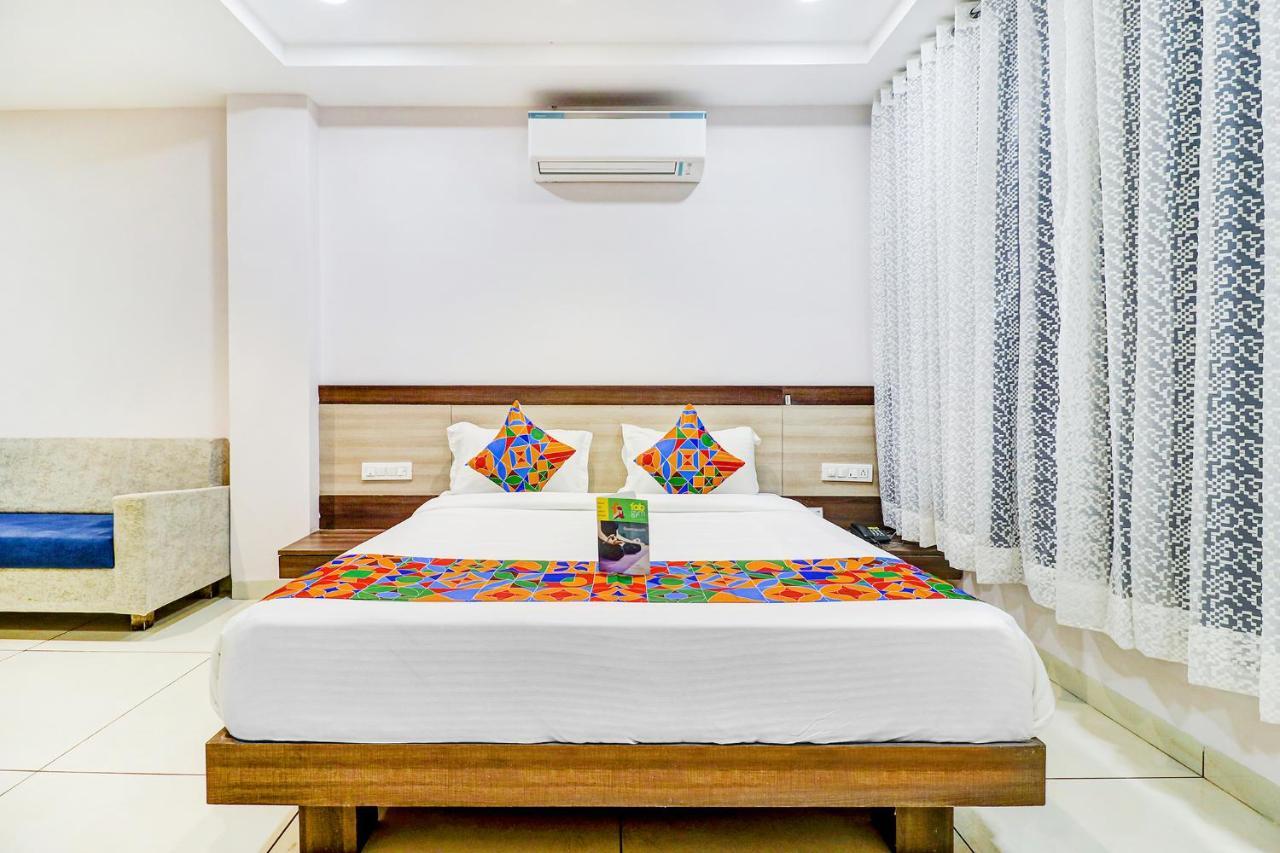 Fabhotel Pishori Inn Ιντόρ Εξωτερικό φωτογραφία